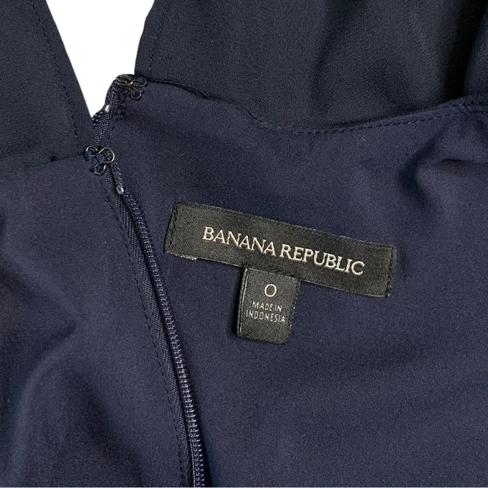 Banana Republic Women Ruffle V-Neck Cropped Jumpsuit Size 0 Navy Blue - Picture 12 of 17